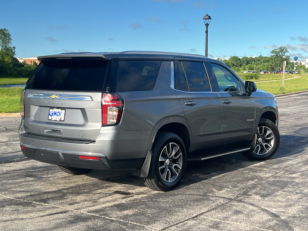 Used 2022 Chevrolet Tahoe LT w/ Luxury Package AWD/4WD image 4