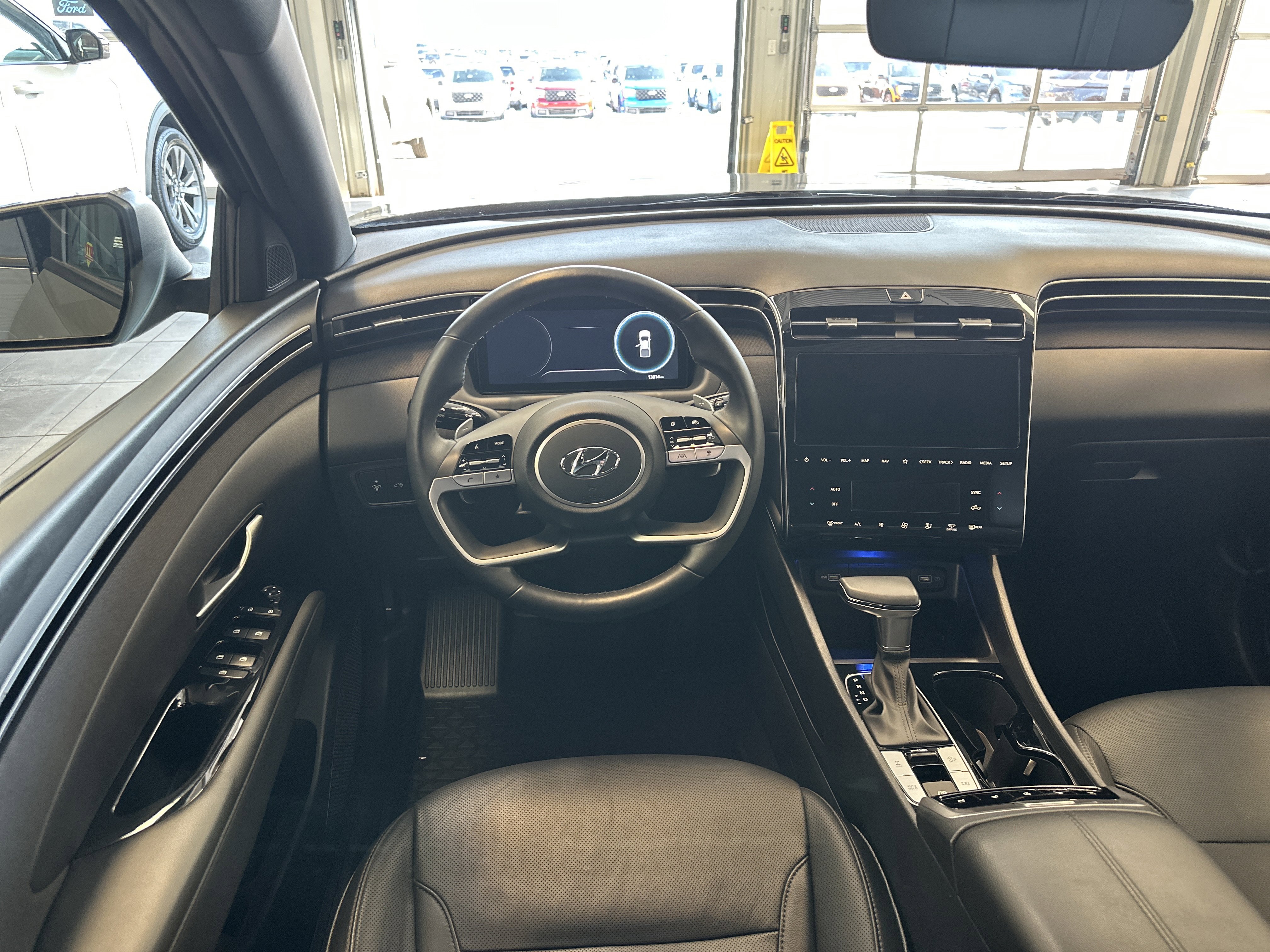 Used 2024 Hyundai Santa Cruz Limited image 2