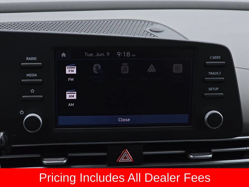 Certified 2024 Hyundai Elantra SE FWD image 12