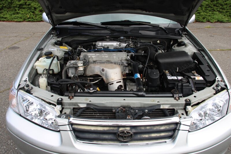 Used 2000 Toyota Camry LE w/ Value Pkg 3 FWD image 19