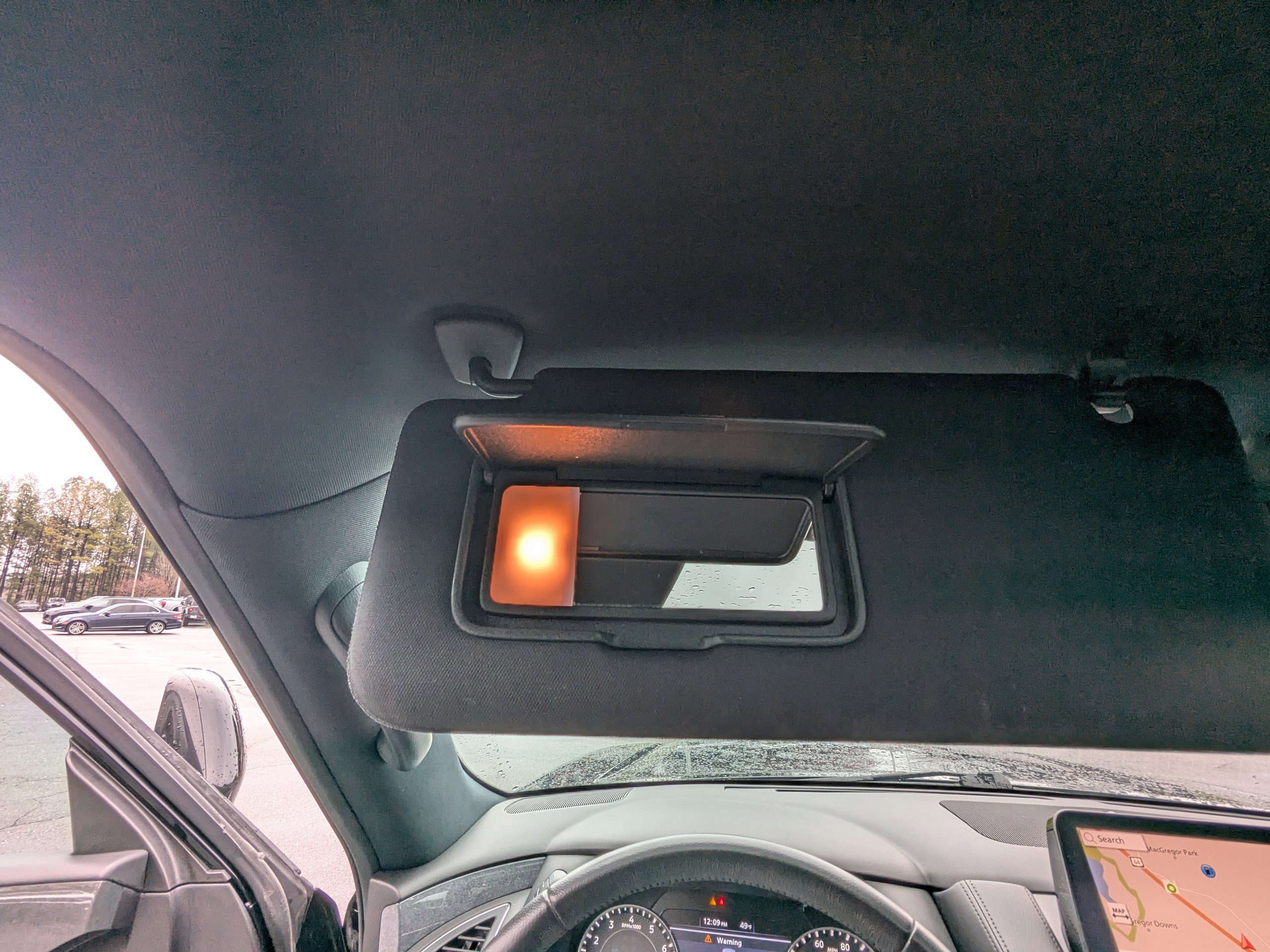 Used 2023 Nissan Armada SL w/ Midnight Edition Package image 32