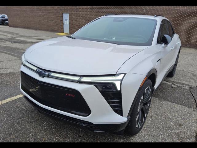 Used 2025 Chevrolet Blazer EV RS image 1