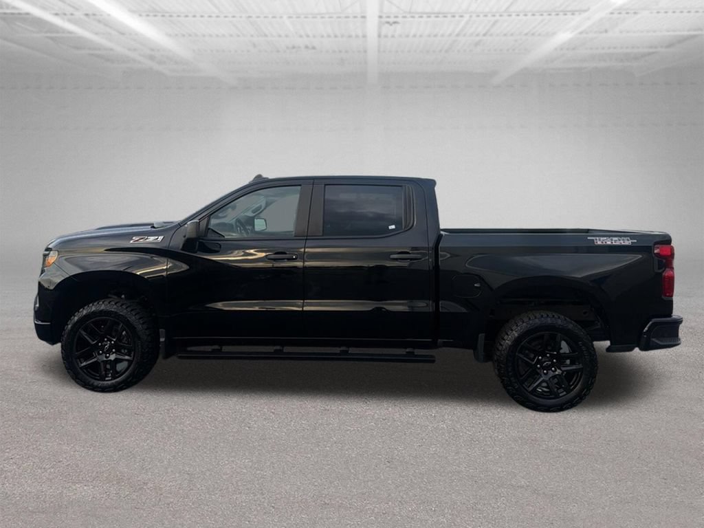 Used 2022 Chevrolet Silverado 1500 Custom Trail Boss AWD/4WD image 6