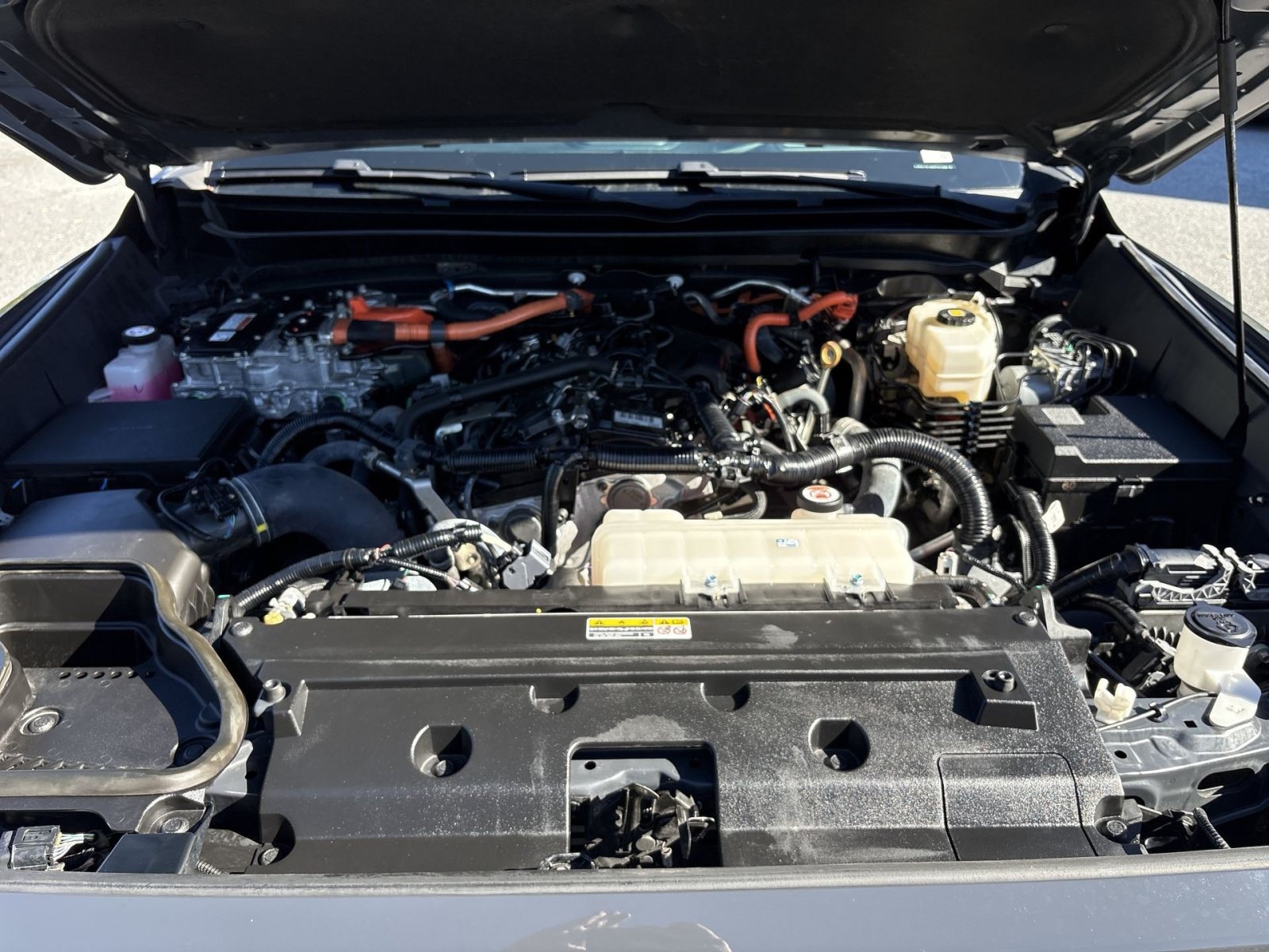 Used 2024 Toyota Tacoma Limited AWD/4WD image 27
