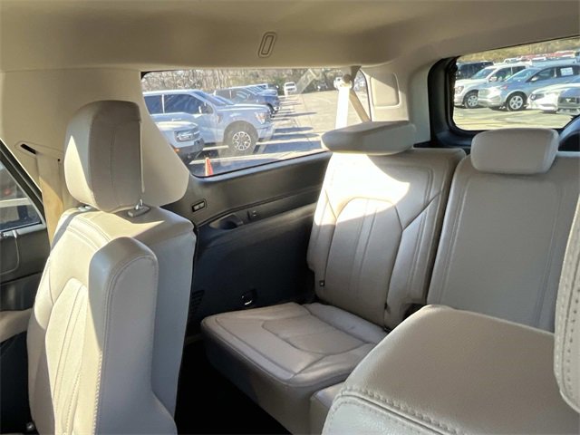 Used 2022 Ford Expedition Max Limited image 23