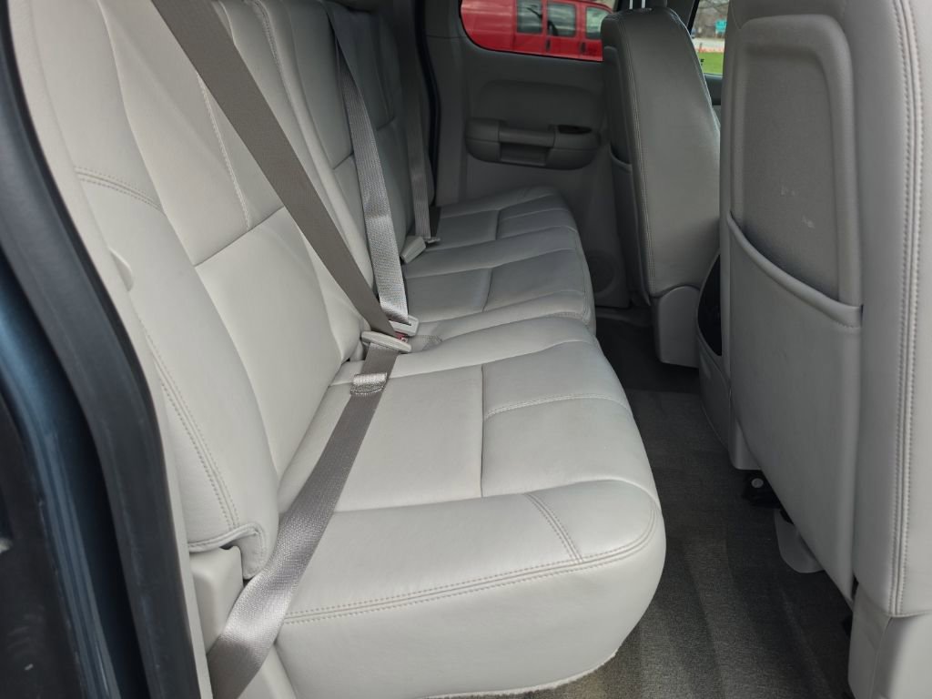 Used 2008 Chevrolet Silverado 2500 LTZ w/ Safety Package image 26
