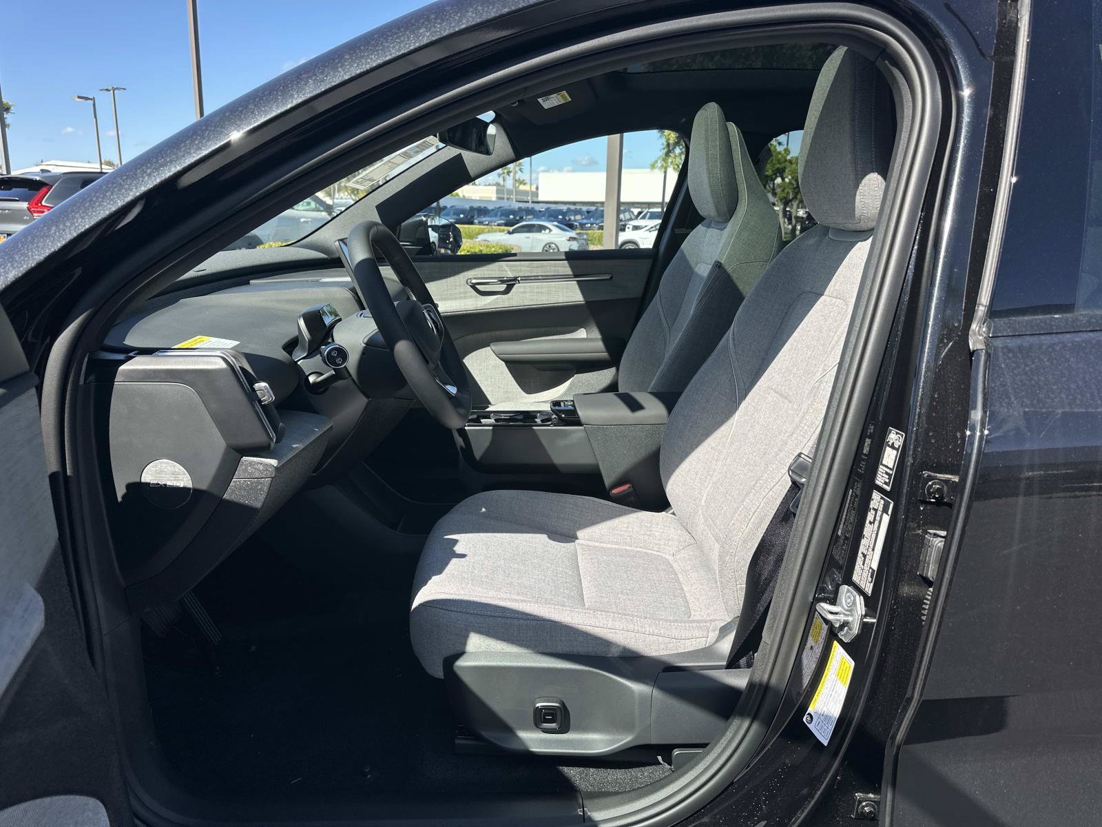 New 2026 Volvo EX30 Ultra w/ Climate Package AWD/4WD image 13