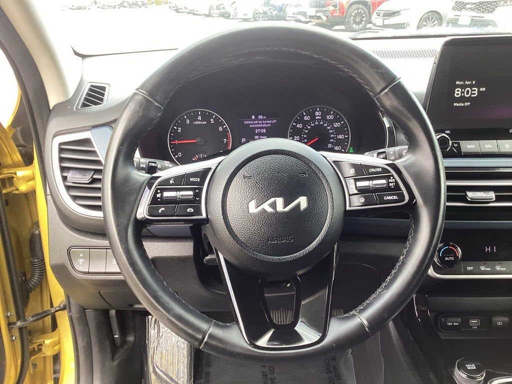 Used 2023 Kia Seltos S w/ Navigation Package AWD/4WD image 16