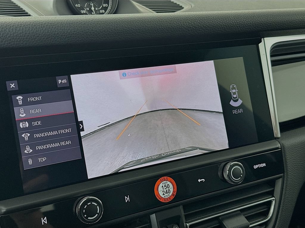 New 2025 Porsche Macan AWD/4WD image 17