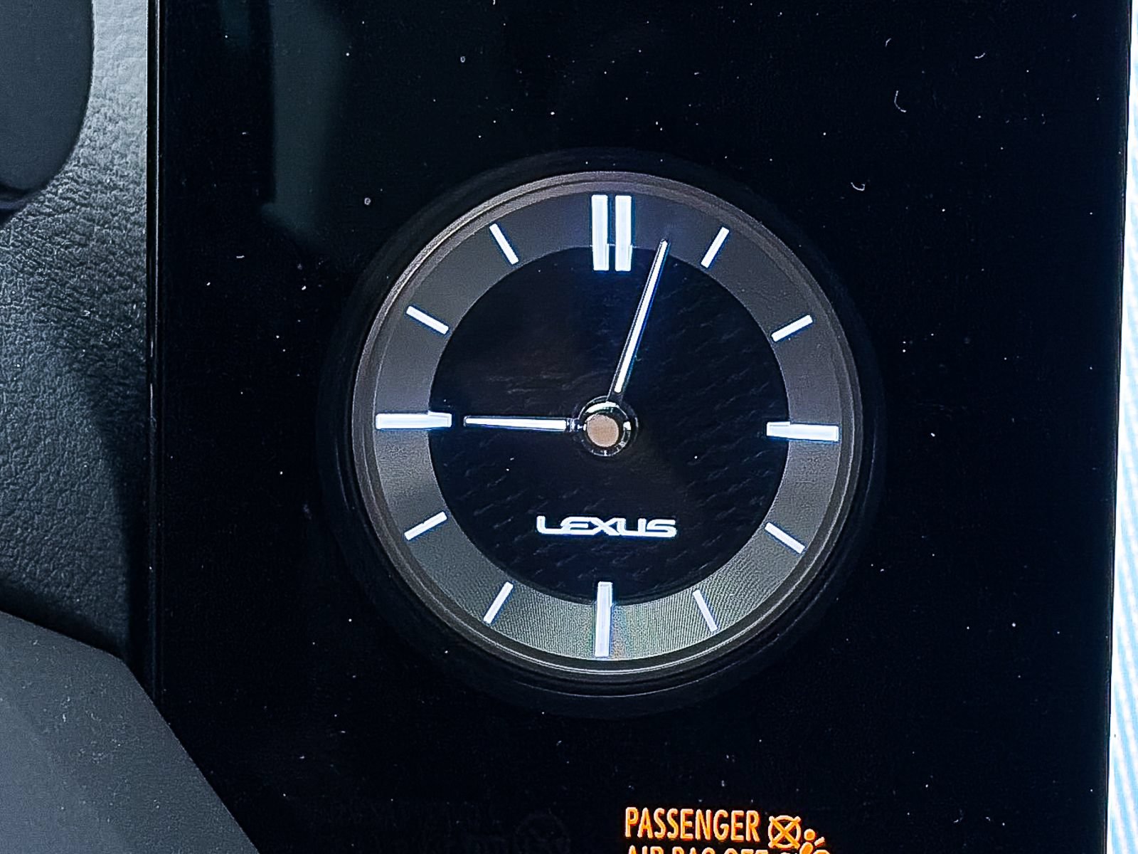 Used 2024 Lexus ES 300h F Sport FWD image 8