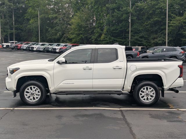 Used 2025 Toyota Tacoma SR5 RWD image 4