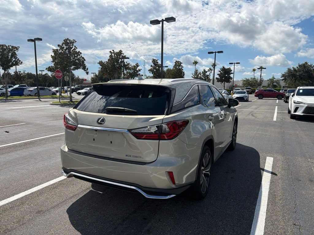 Used 2021 Lexus RX 350L FWD w/ Premium Package image 6