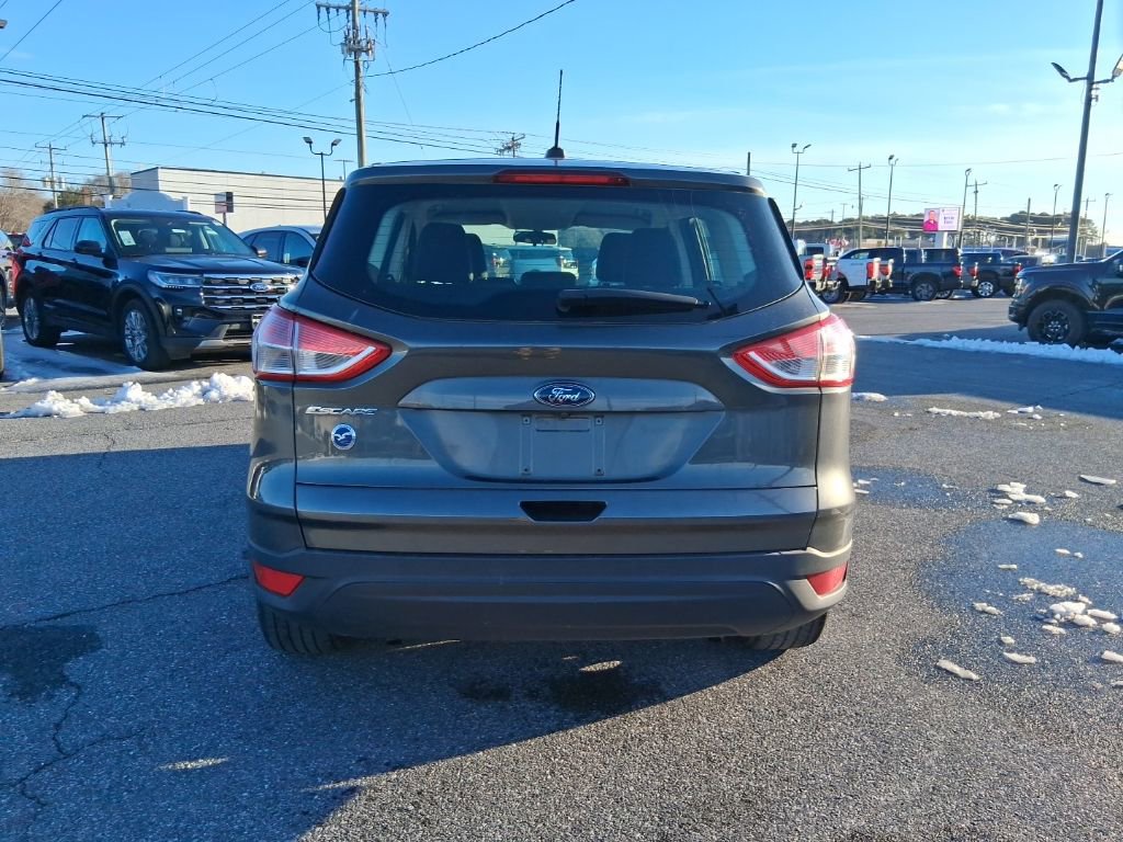 Used 2016 Ford Escape S image 6