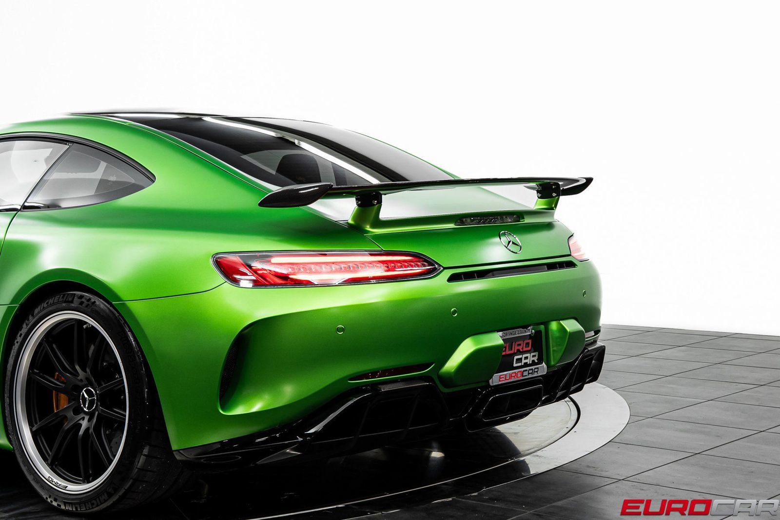 Used 2018 Mercedes-Benz AMG GT R image 18