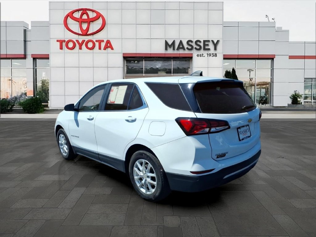Used 2024 Chevrolet Equinox LT FWD image 6