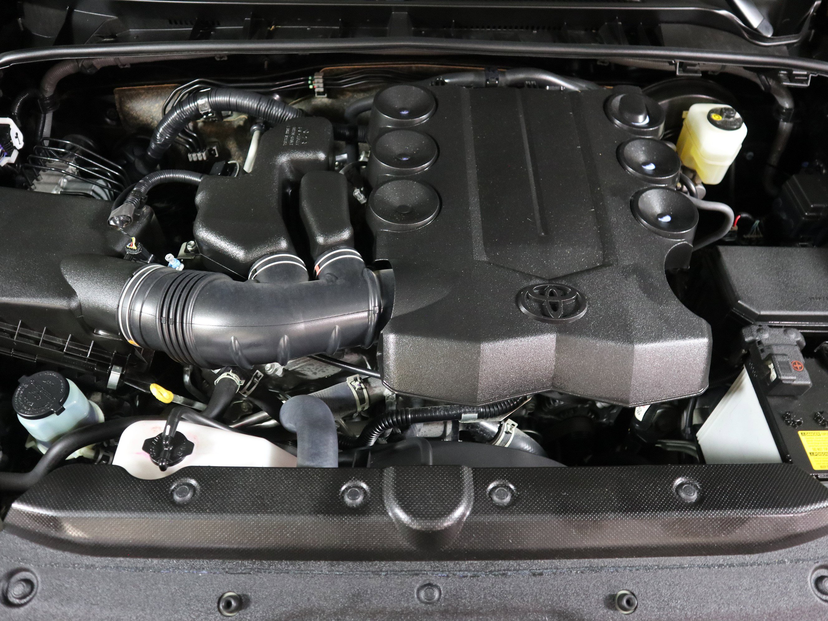 Used 2021 Toyota 4Runner SR5 RWD image 14