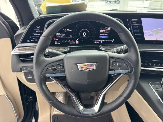 Used 2021 Cadillac Escalade Premium Luxury w/ Driver Assist Tech Package AWD/4WD image 14