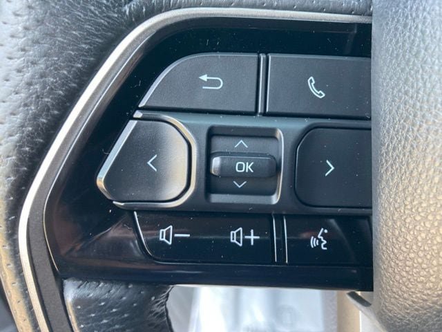 Used 2023 Toyota Tundra SR5 AWD/4WD image 23