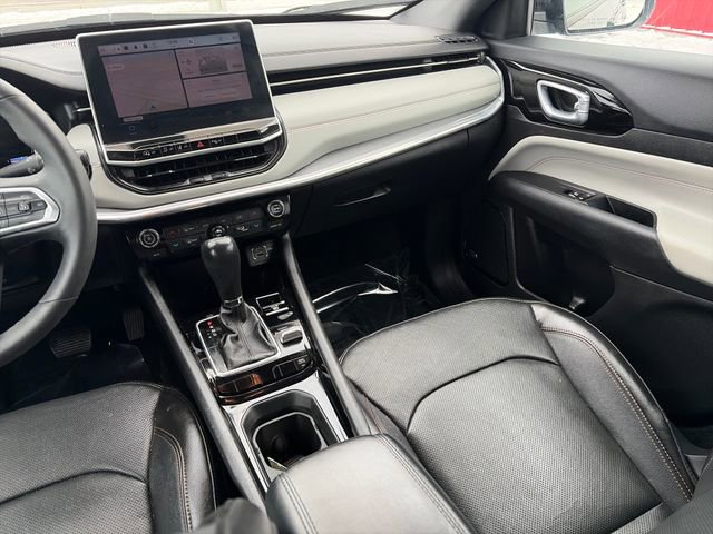 Used 2023 Jeep Compass Limited w/ Elite Group image 32
