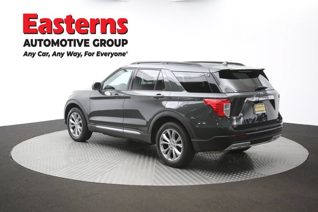 Used 2022 Ford Explorer XLT w/ Equipment Group 202A AWD/4WD image 67