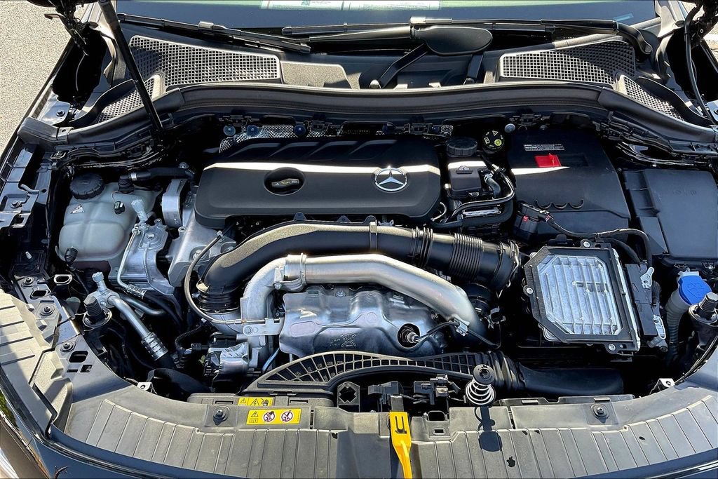 Used 2024 Mercedes-Benz GLA 250 4MATIC image 29