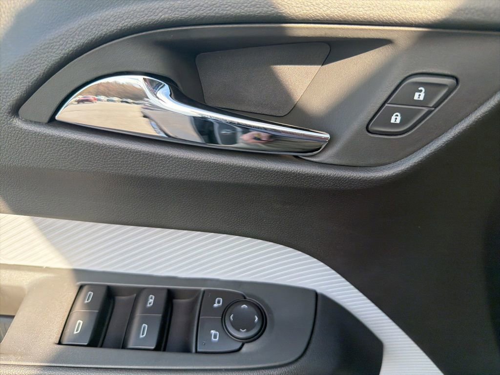 New 2027 Chevrolet Bolt LT w/ Comfort Package image 23