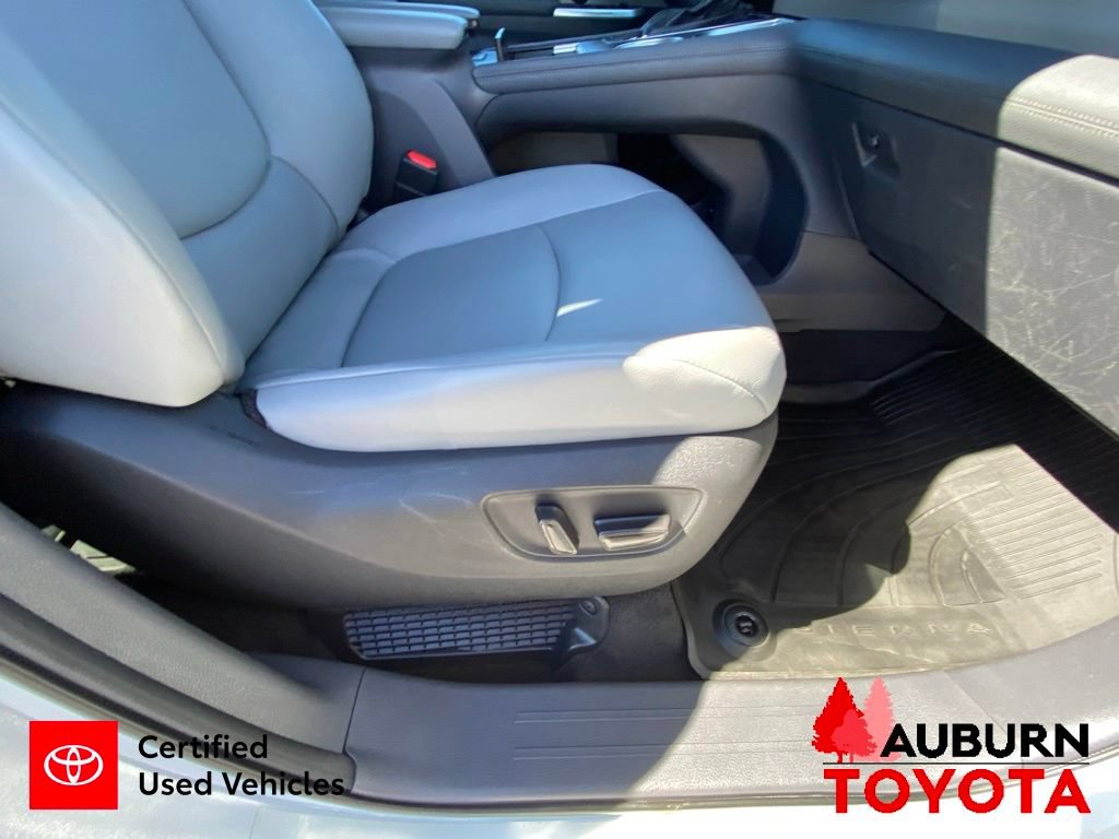 Certified 2023 Toyota Sienna XLE FWD image 16
