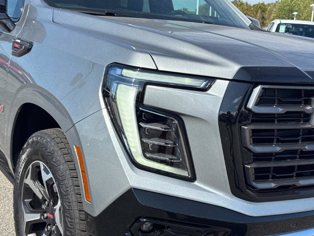 New 2026 GMC Yukon AT4 Ultimate AWD/4WD image 10