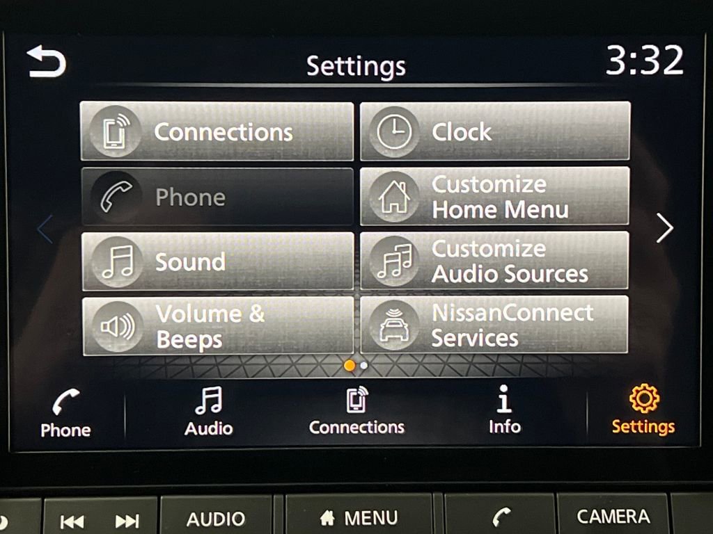 Used 2025 Nissan Rogue SV image 56