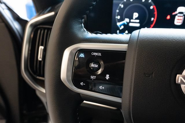 Used 2025 Nissan Armada SL AWD/4WD image 27