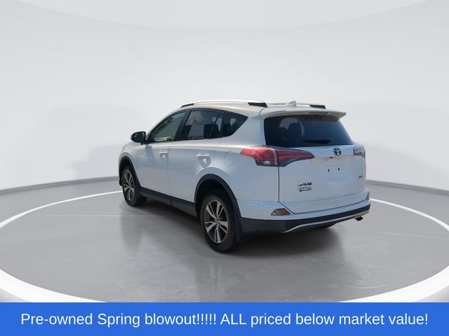 Used 2016 Toyota RAV4 XLE FWD image 6