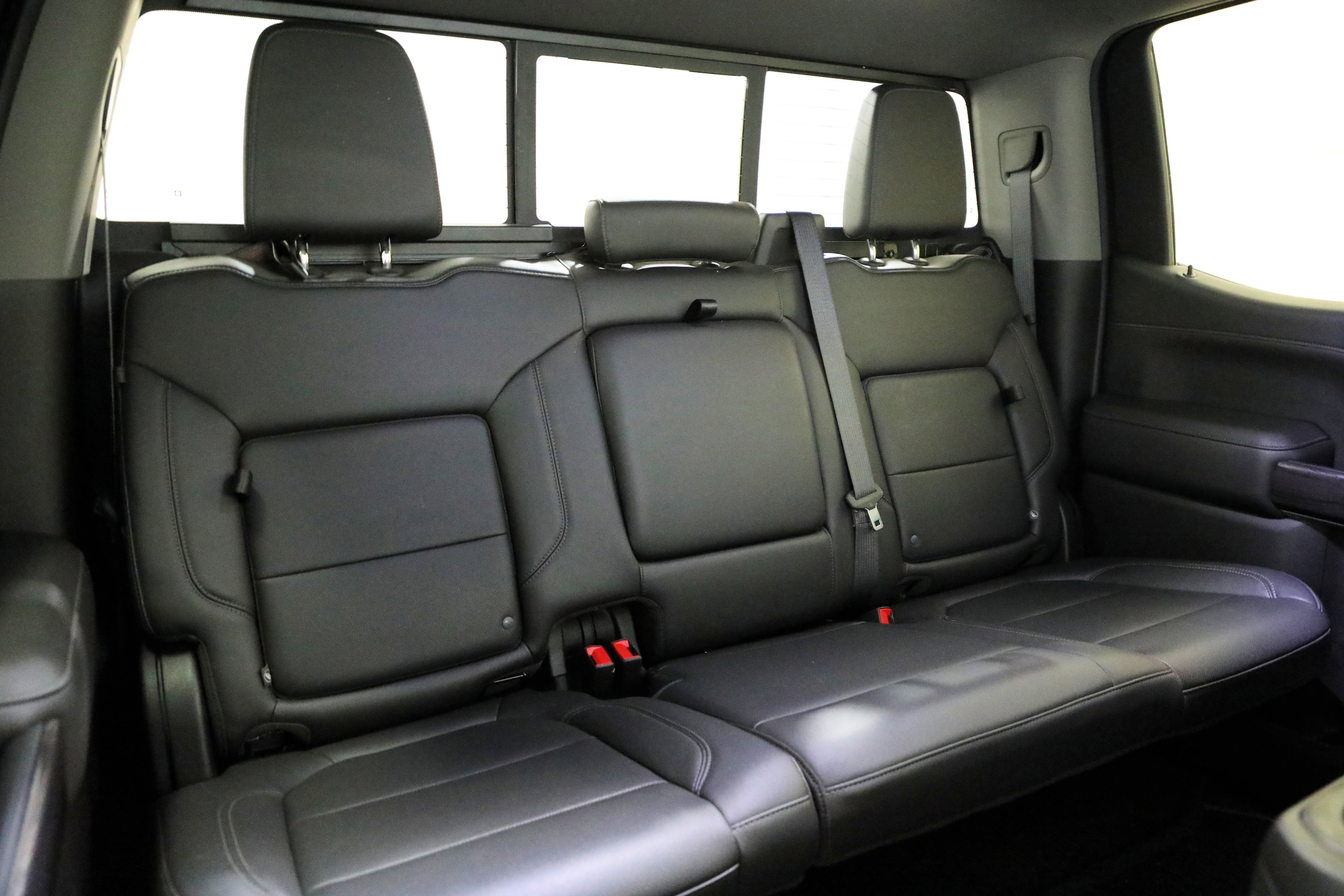 Used 2020 Chevrolet Silverado 1500 LTZ w/ LTZ Plus Package image 12