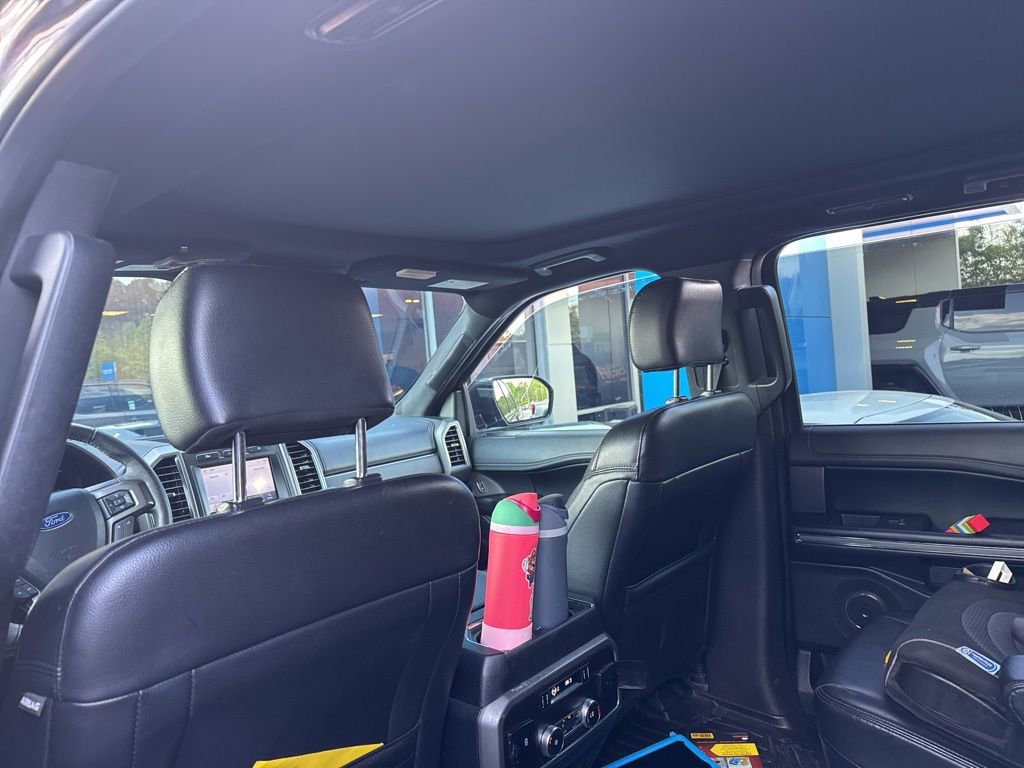 Used 2020 Ford Expedition XLT w/ Equipment Group 202A RWD image 11