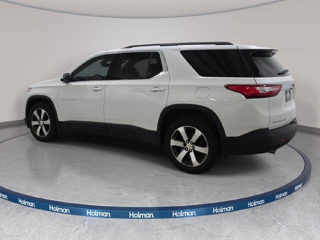 Used 2021 Chevrolet Traverse LT w/ LT Premium Package AWD/4WD image 8