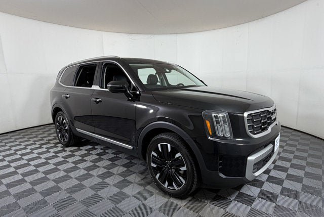 Used 2023 Kia Telluride SX