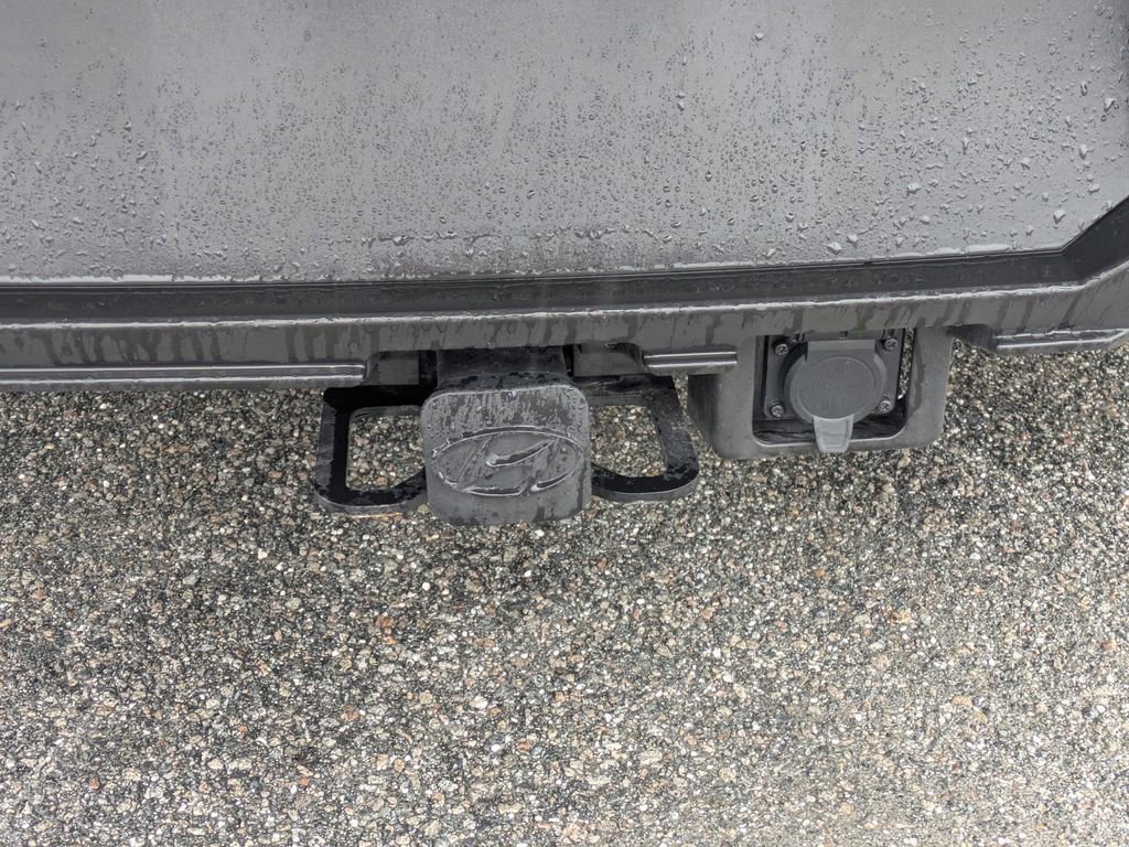 Used 2025 Hyundai Santa Fe SEL image 9