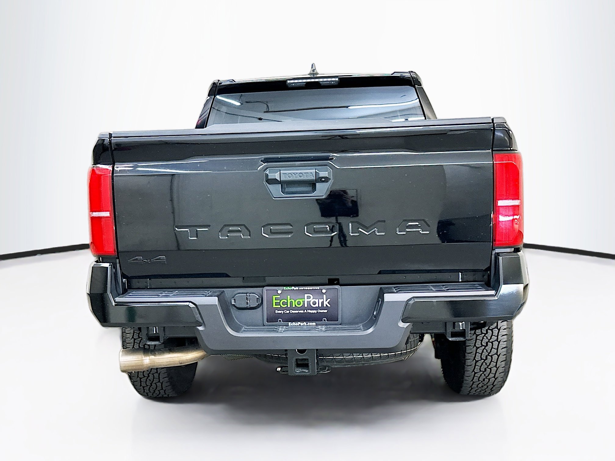 Used 2025 Toyota Tacoma TRD Off-Road image 7