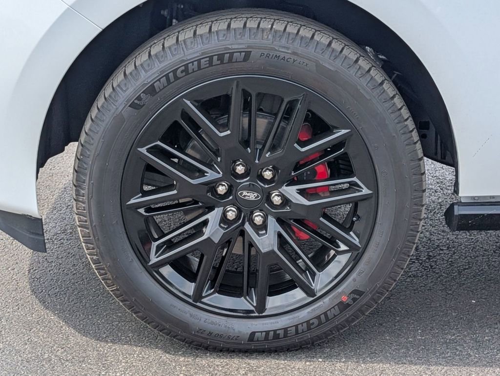 New 2025 Ford Expedition Platinum w/ Stealth Performance Package image 16