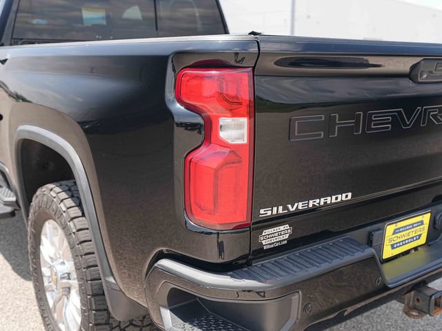 Used 2022 Chevrolet Silverado 2500 High Country w/ Z71 Off-Road Package AWD/4WD image 9