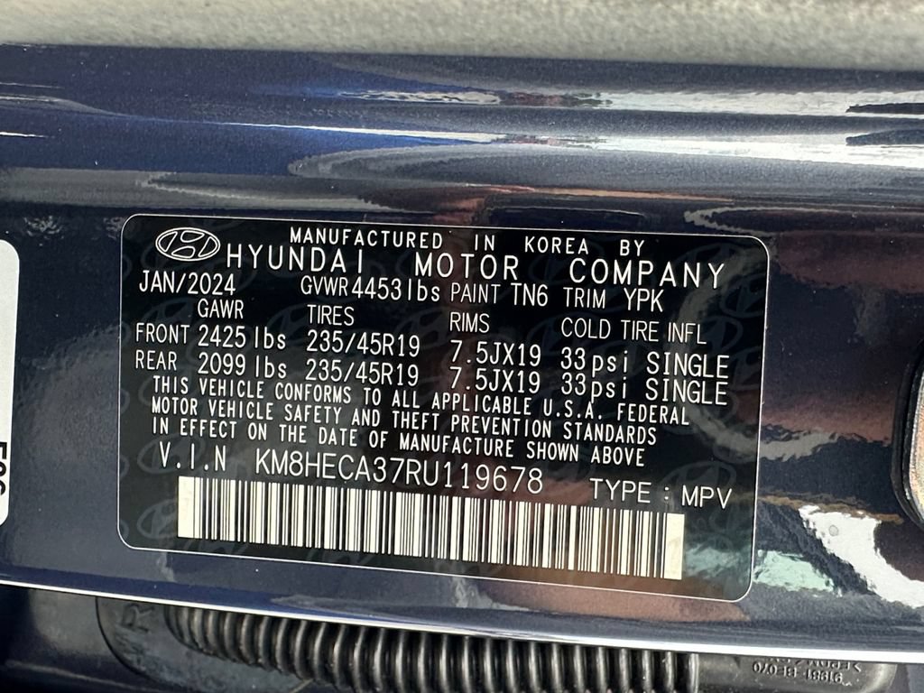 Used 2024 Hyundai Kona Limited AWD/4WD image 16
