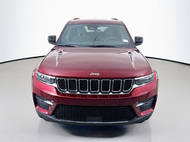 New 2025 Jeep Grand Cherokee Laredo w/ Luxury Tech Group I image 2