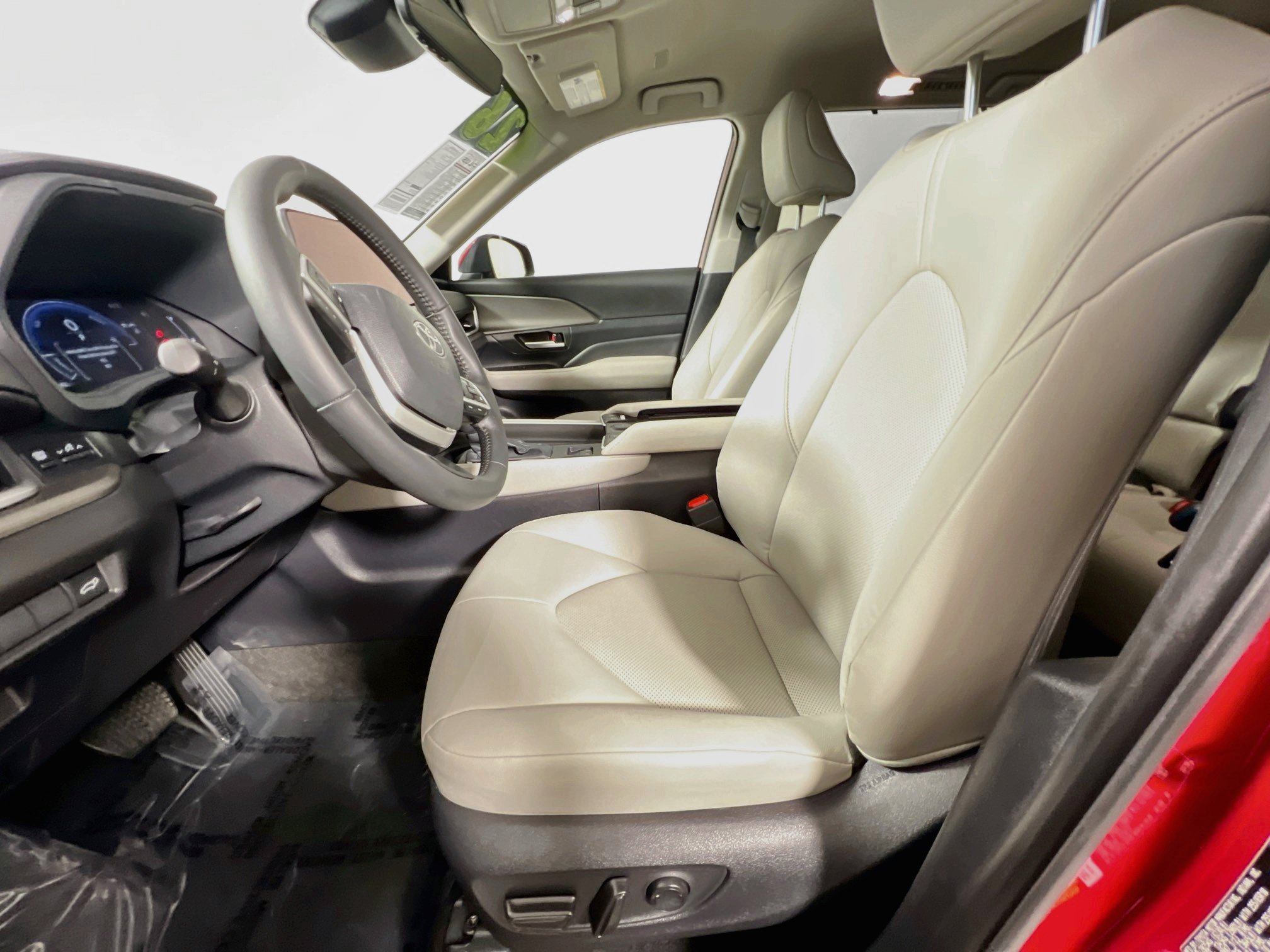 Used 2026 Toyota Grand Highlander AWD Hybrid image 15