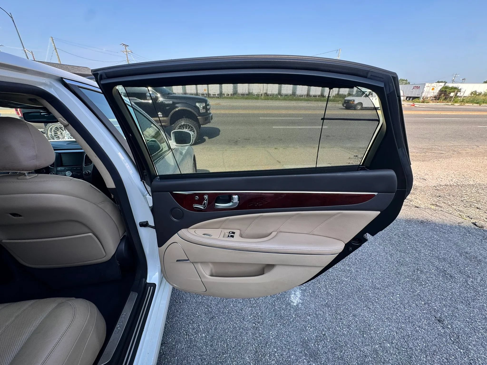 Used 2011 Hyundai Equus Ultimate RWD image 18