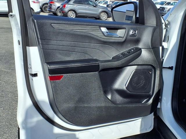 Certified 2023 Ford Escape SE w/ PHEV Premium Package image 9