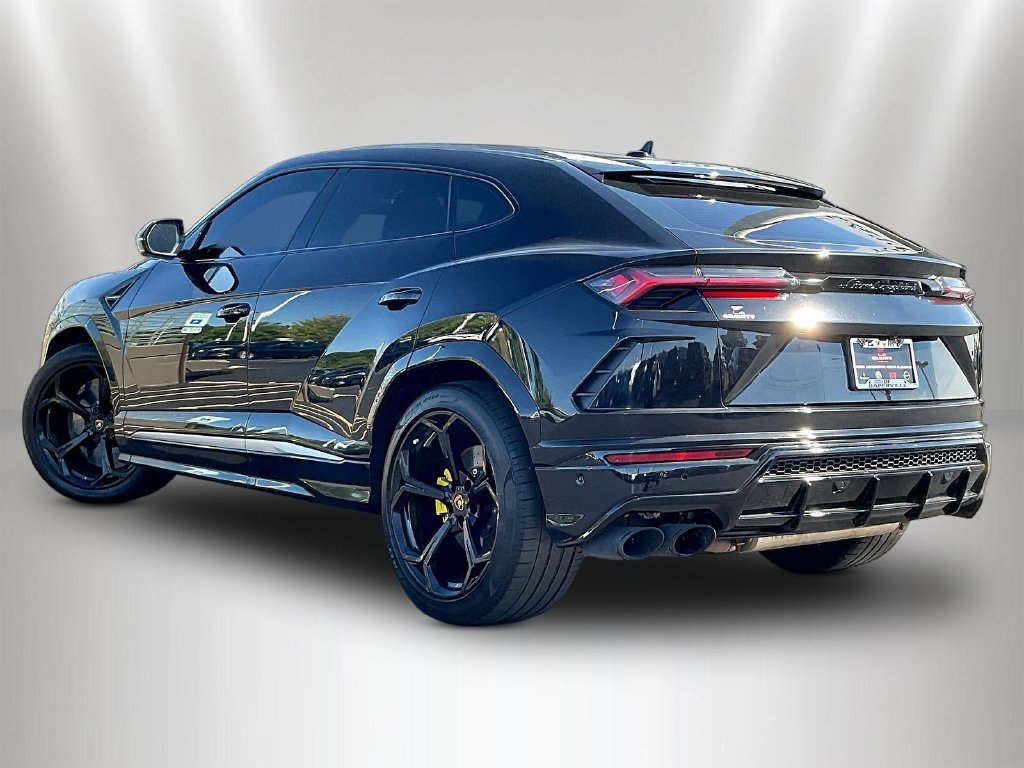 Used 2021 Lamborghini Urus AWD/4WD image 4