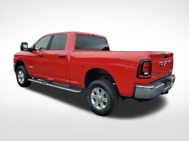 Used 2026 RAM 2500 Big Horn AWD/4WD image 3