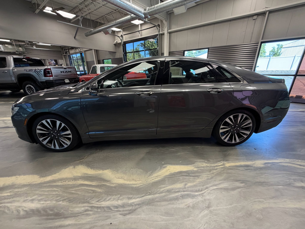 Used 2019 Lincoln MKZ Reserve FWD image 41