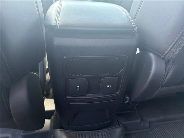 Used 2023 Ford Explorer XLT w/ Equipment Group 202A RWD image 19