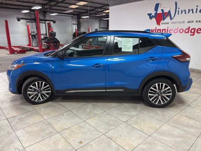 Used 2024 Nissan Kicks SR image 5