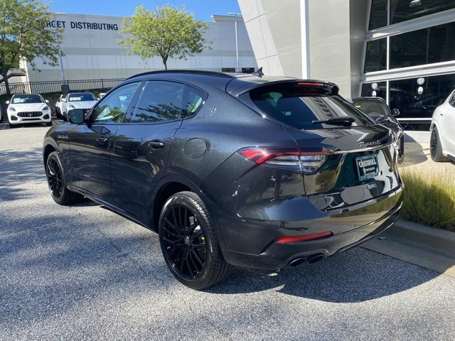Used 2022 Maserati Levante GT image 7